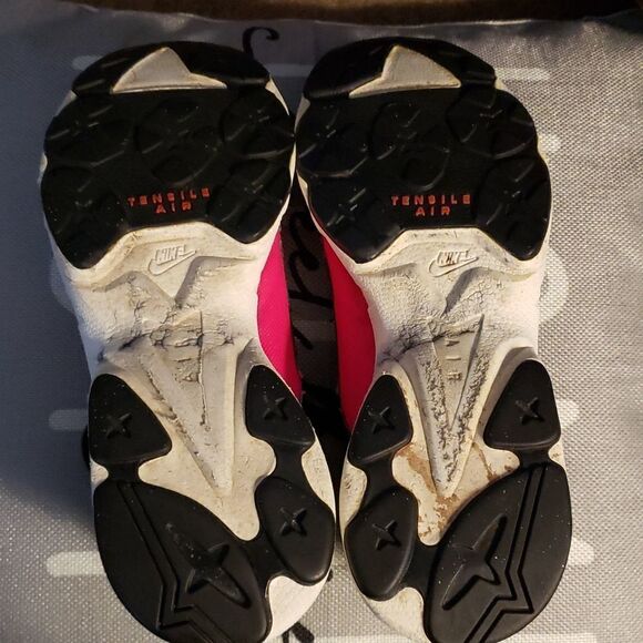 Nike 1994 vintage tensile air tennies. White,black,pink, size 10 - Picture 3 of 6